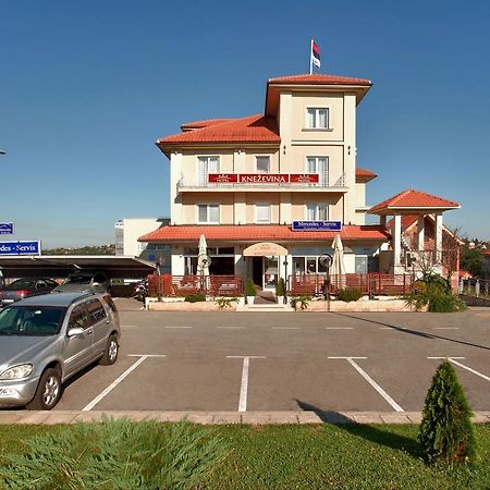 Hotel Knezevina Vranić Buitenkant foto